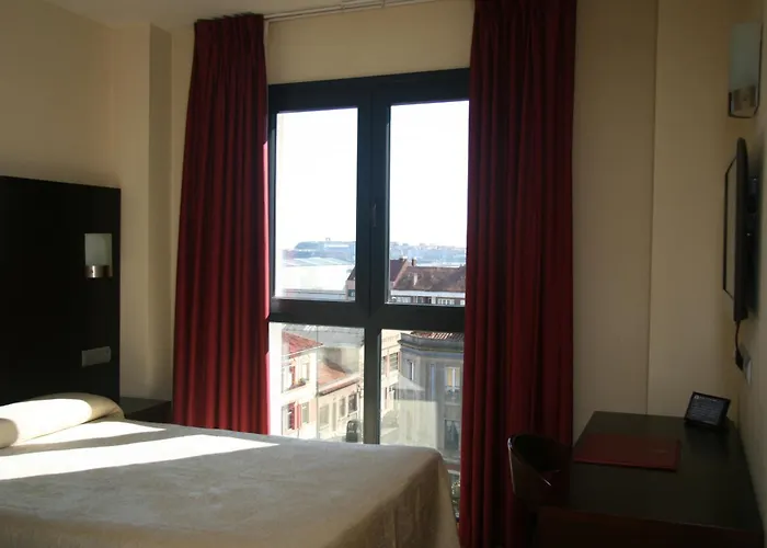 Hotel 44